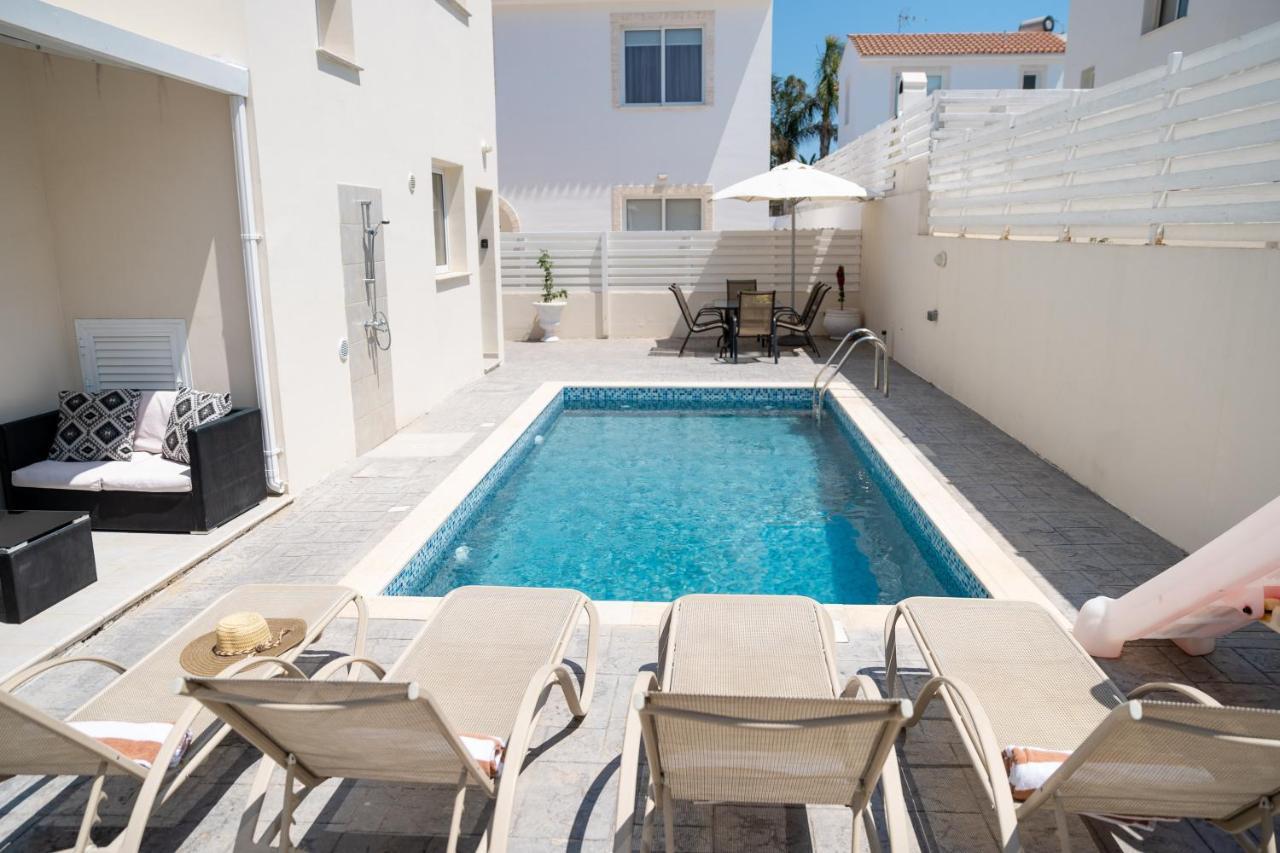 Dafni Villa Ekaterina 3 Bdrm Protaras Ngoại thất bức ảnh