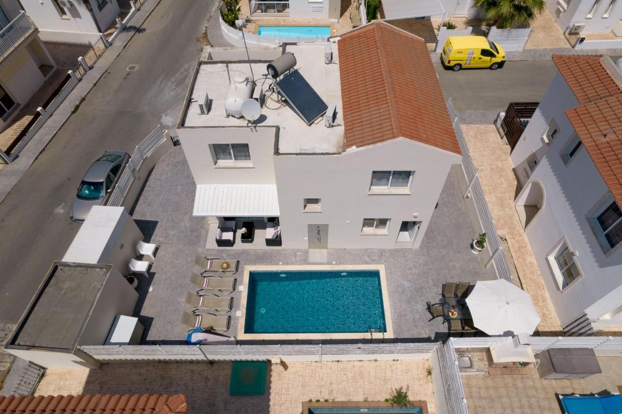 Dafni Villa Ekaterina 3 Bdrm Protaras Ngoại thất bức ảnh