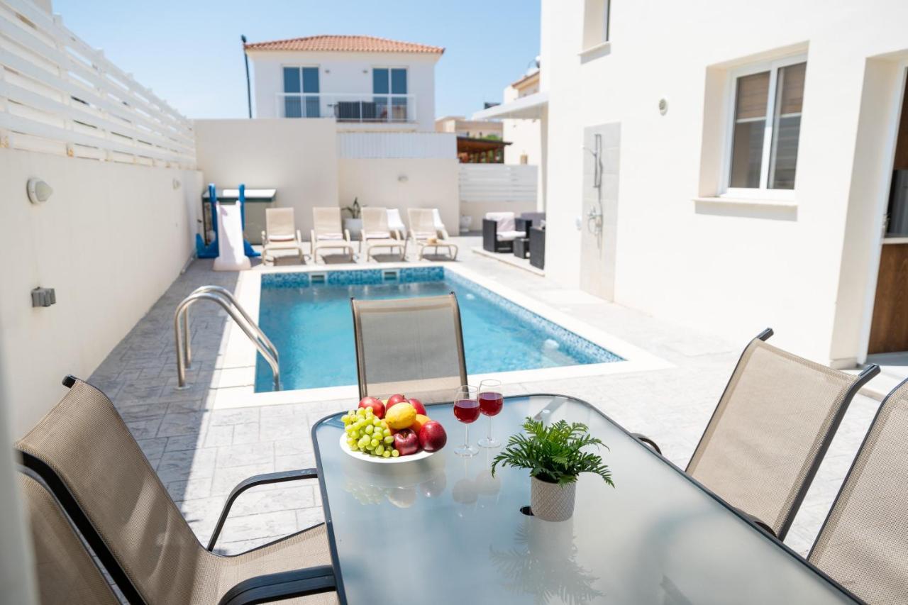 Dafni Villa Ekaterina 3 Bdrm Protaras Ngoại thất bức ảnh