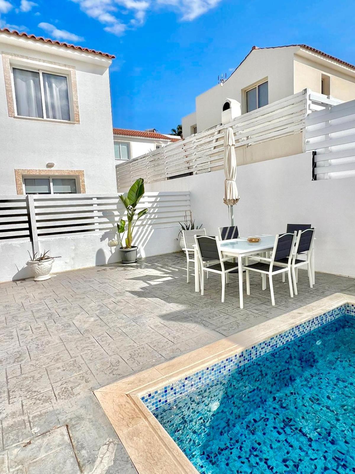Dafni Villa Ekaterina 3 Bdrm Protaras Ngoại thất bức ảnh